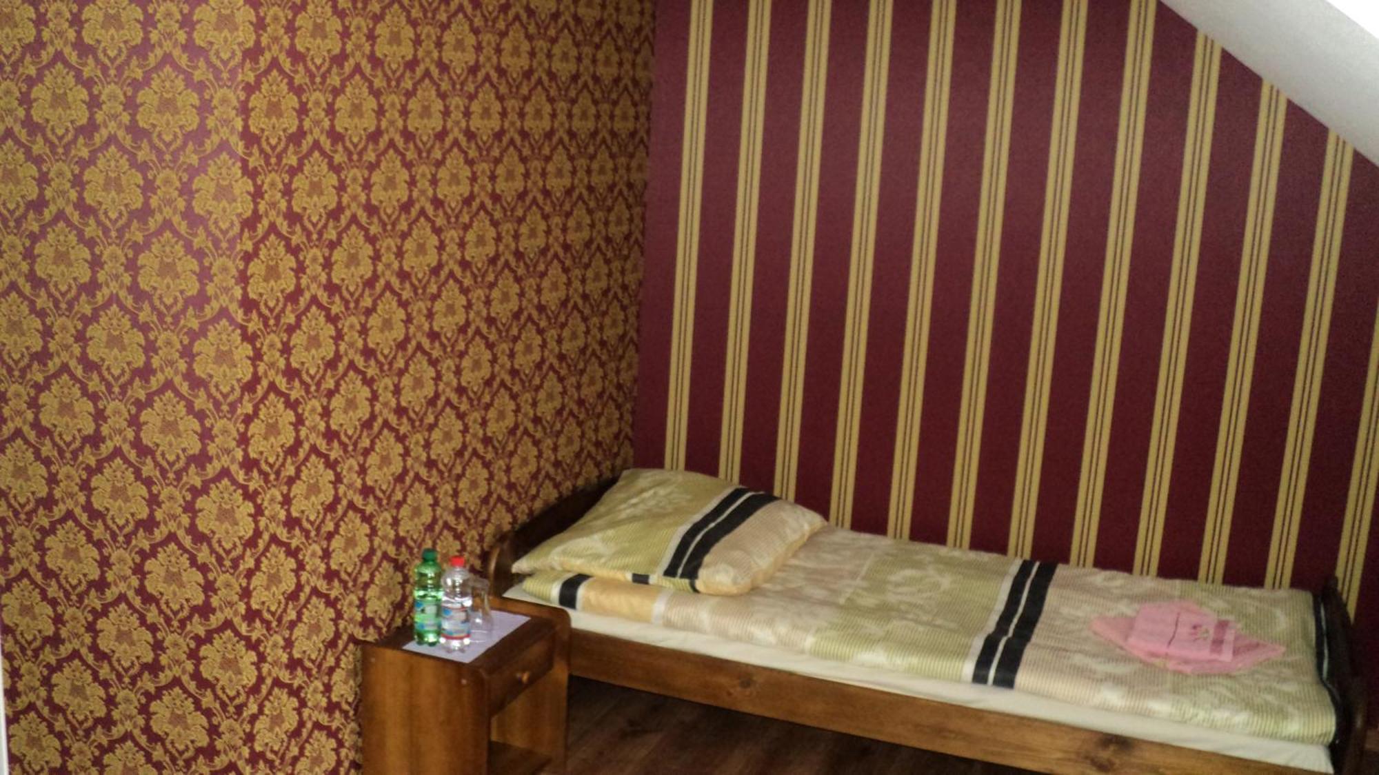 Hotel Wellness & Spa Antyczny Dwor Rudna Mala Стая снимка